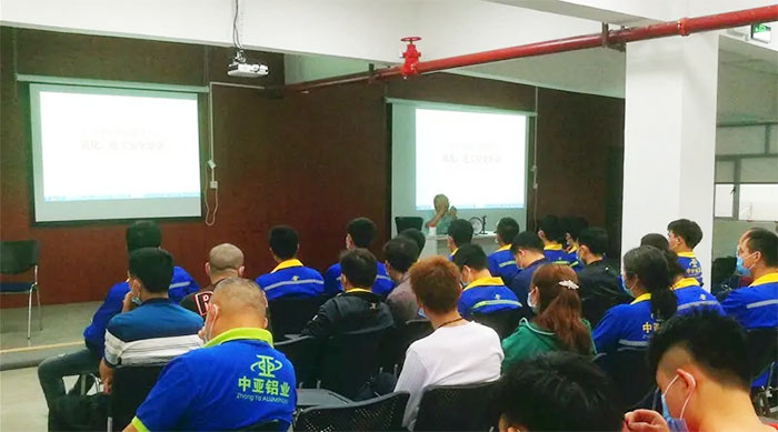 鋁型材定制開模